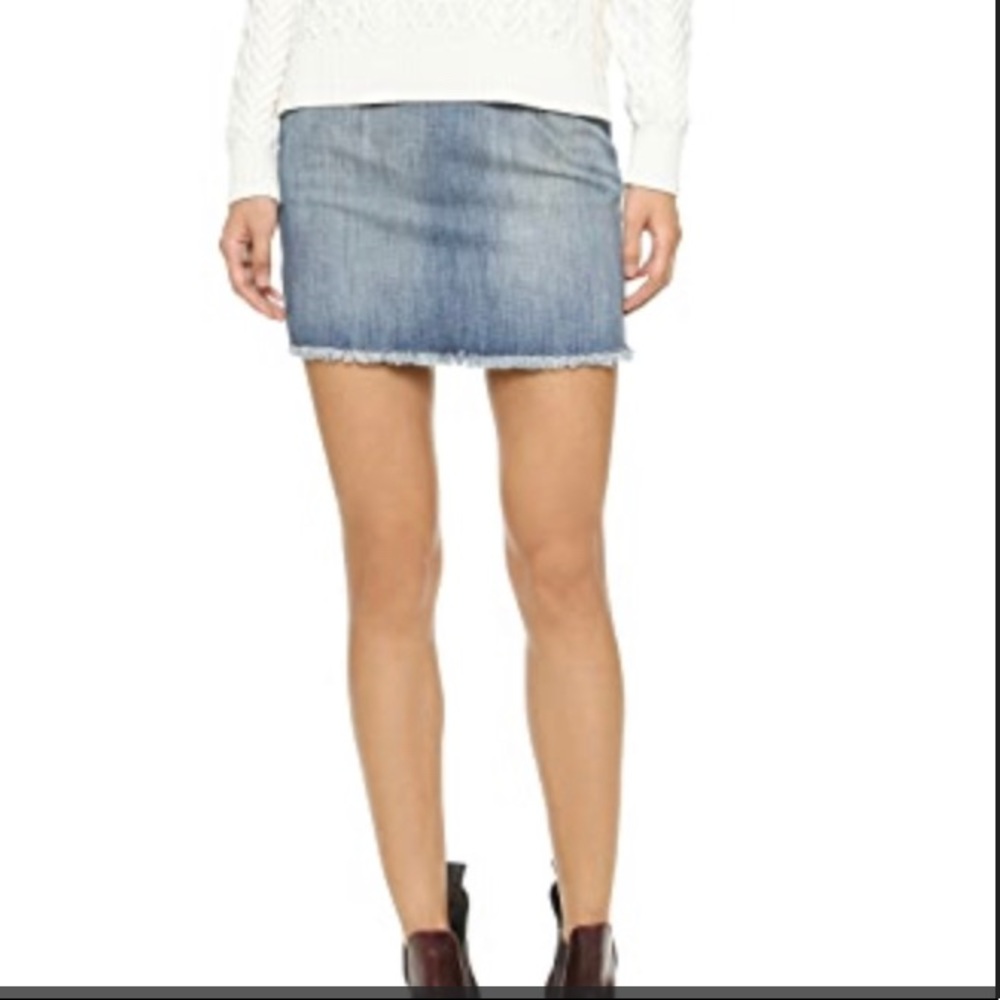 Current/Elliot the Boxy Mini Denim Frayed Skirt 32